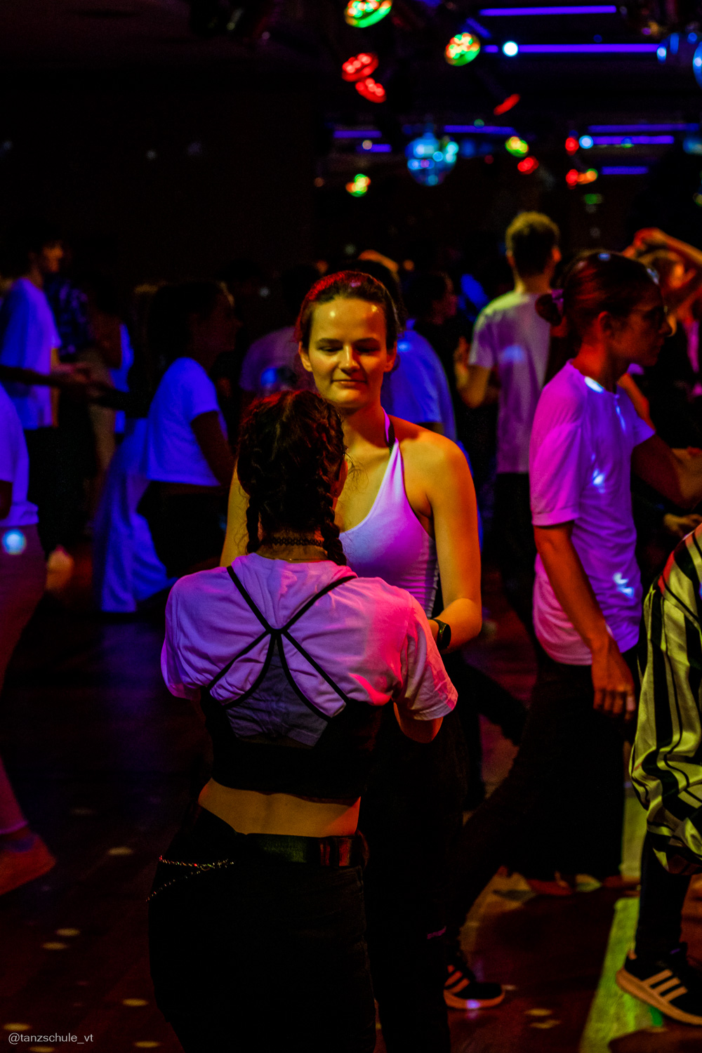 20230318 Black and White Tanzparty 3708